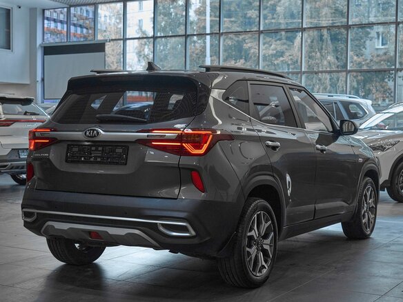 2021 Kia Seltos I, серый, 1849000 рублей - вид 5