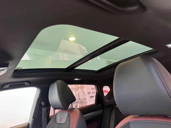 2021 Geely Coolray I, серый - вид 14