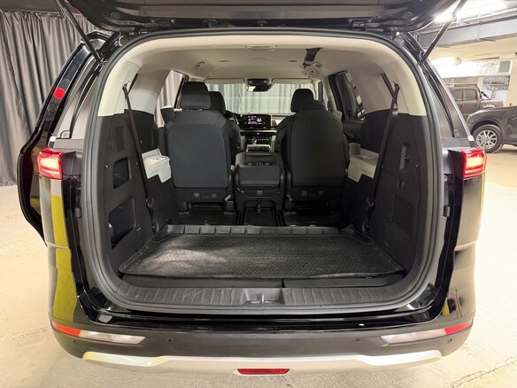 2021 Kia Carnival IV, чёрный, 3299000 рублей - вид 22