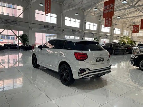 2022 Audi Q2 L 35 TFSI I Рестайлинг, белый, 2000000 рублей, вид 4