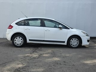2010 Citroen C4 I Рестайлинг, белый, 250000 рублей, вид 4