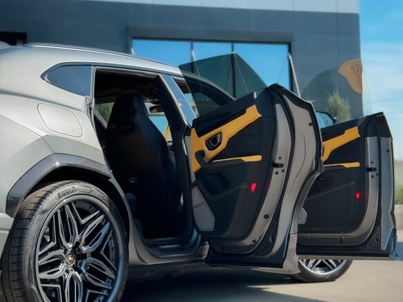 2022 Lamborghini Urus I, серый, 23000000 рублей - вид 5