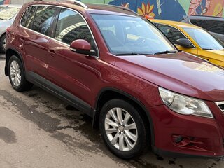 2010 Volkswagen Tiguan I, пурпурный, 920000 рублей, вид 1