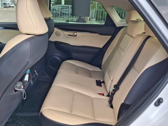 2015 Lexus NX 300h I, белый, 2990000 рублей - вид 21
