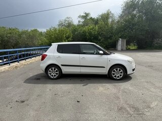 2008 Skoda Fabia II, белый, 490000 рублей, вид 4