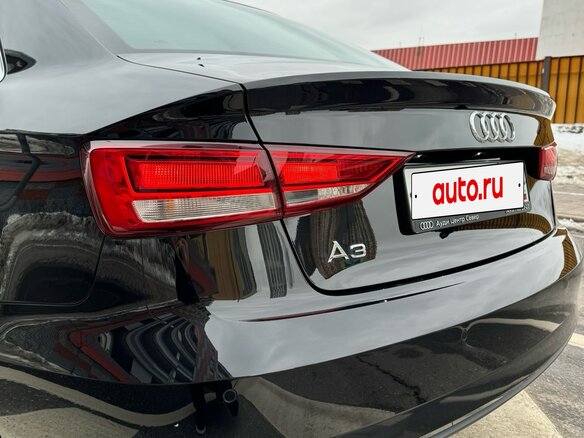 2020 Audi A3 III (8V) Рестайлинг, чёрный, 2699999 рублей - вид 12