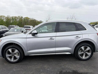 2023 Audi Q5 40 TFSI II (FY) Рестайлинг, серебристый, 4961943 рублей, вид 4