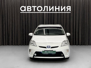 2013 Toyota Prius PHV ZVW35 III Рестайлинг (XW30), белый, 950000 рублей, вид 2