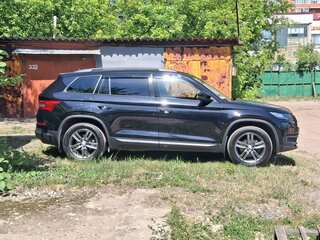 2021 Skoda Kodiaq I, чёрный, 2890000 рублей, вид 1