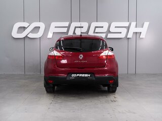 2013 Renault Megane III Рестайлинг, красный, 680000 рублей, вид 4