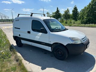 2008 Citroen Berlingo I Рестайлинг, белый, 270000 рублей, вид 3
