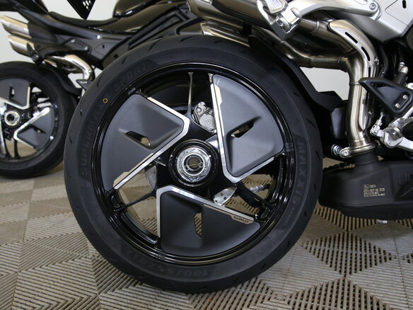 2026 CFMoto 750SR-S, белый - вид 19