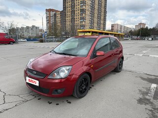 2007 Ford Fiesta Mk5, красный, 550000 рублей, вид 3
