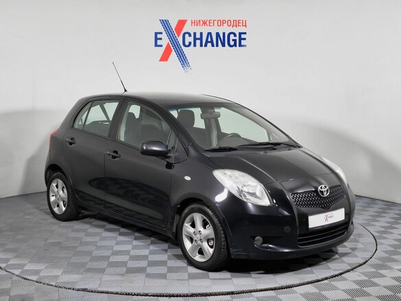 2008 Toyota Yaris Multimode II, чёрный - вид 3