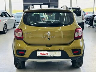 2016 Renault Sandero Stepway II, зелёный, 1049000 рублей, вид 5