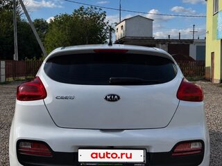 2015 Kia Ceed II, белый, 950000 рублей, вид 5