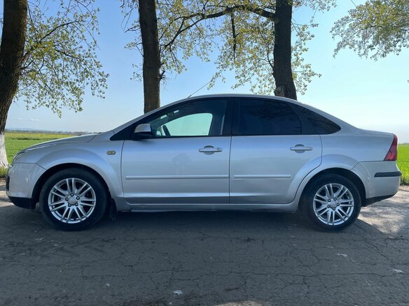 2006 Ford Focus II, серебристый, 430000 рублей - вид 6