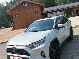 2020 Toyota RAV4 V (XA50), белый, 4400000 рублей, вид 1