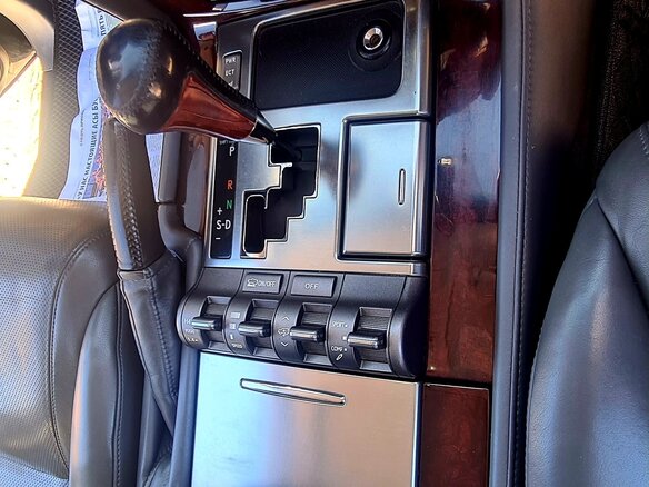 2007 Lexus LX 570 III, чёрный, 2750000 рублей - вид 14