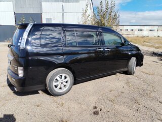 2011 Toyota ISis I Рестайлинг, чёрный, 1260000 рублей, вид 1