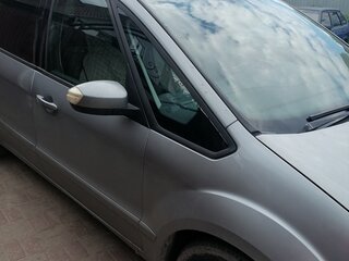 2010 Ford Galaxy II Рестайлинг, серебристый, 920999 рублей, вид 2