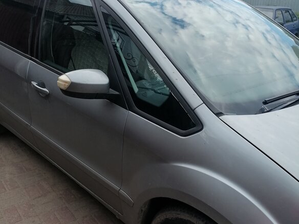 2010 Ford Galaxy II Рестайлинг, серебристый, 917777 рублей - вид 1