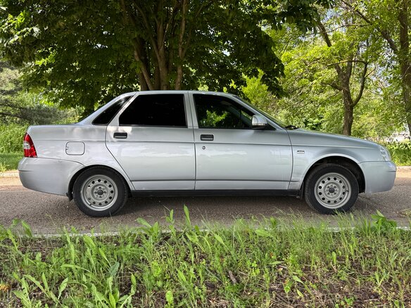 2007 Lada (ВАЗ) Priora I, серебристый, 320000 рублей - вид 3