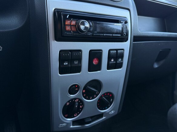 2007 Renault Logan I, синий, 399000 рублей - вид 13