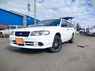 2001 Nissan Expert, белый, 300000 рублей, вид 1