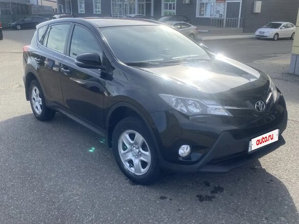 2014 Toyota RAV4 IV (XA40), чёрный, 1990000 рублей - вид 2