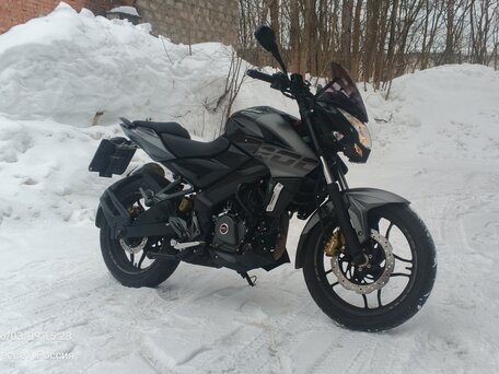 2019 Bajaj Pulsar NS 200, чёрный, 200000 рублей, вид 1