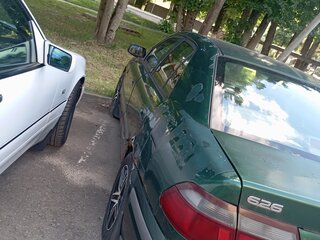 1998 Mazda 626 V (GF), зелёный, 95000 рублей, вид 3