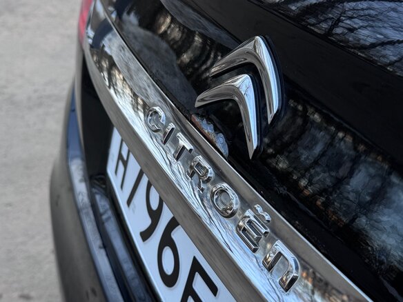 2015 Citroen C4 II, чёрный, 640000 рублей - вид 15