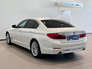 2018 BMW 5 серии 530i xDrive VII (G30/G31/G38), белый, 3850000 рублей, вид 4
