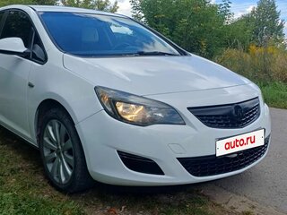 2011 Opel Astra J, белый, 600000 рублей, вид 4