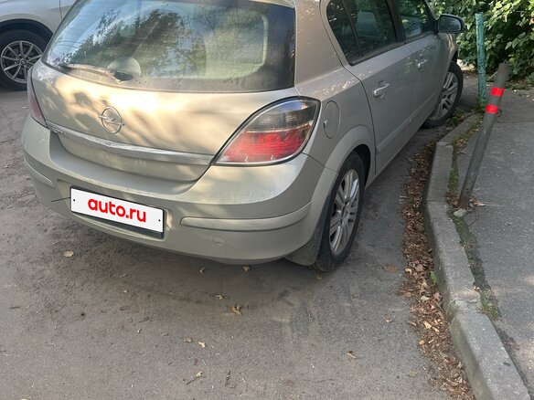 2009 Opel Astra H Рестайлинг, бежевый, 690000 рублей - вид 1
