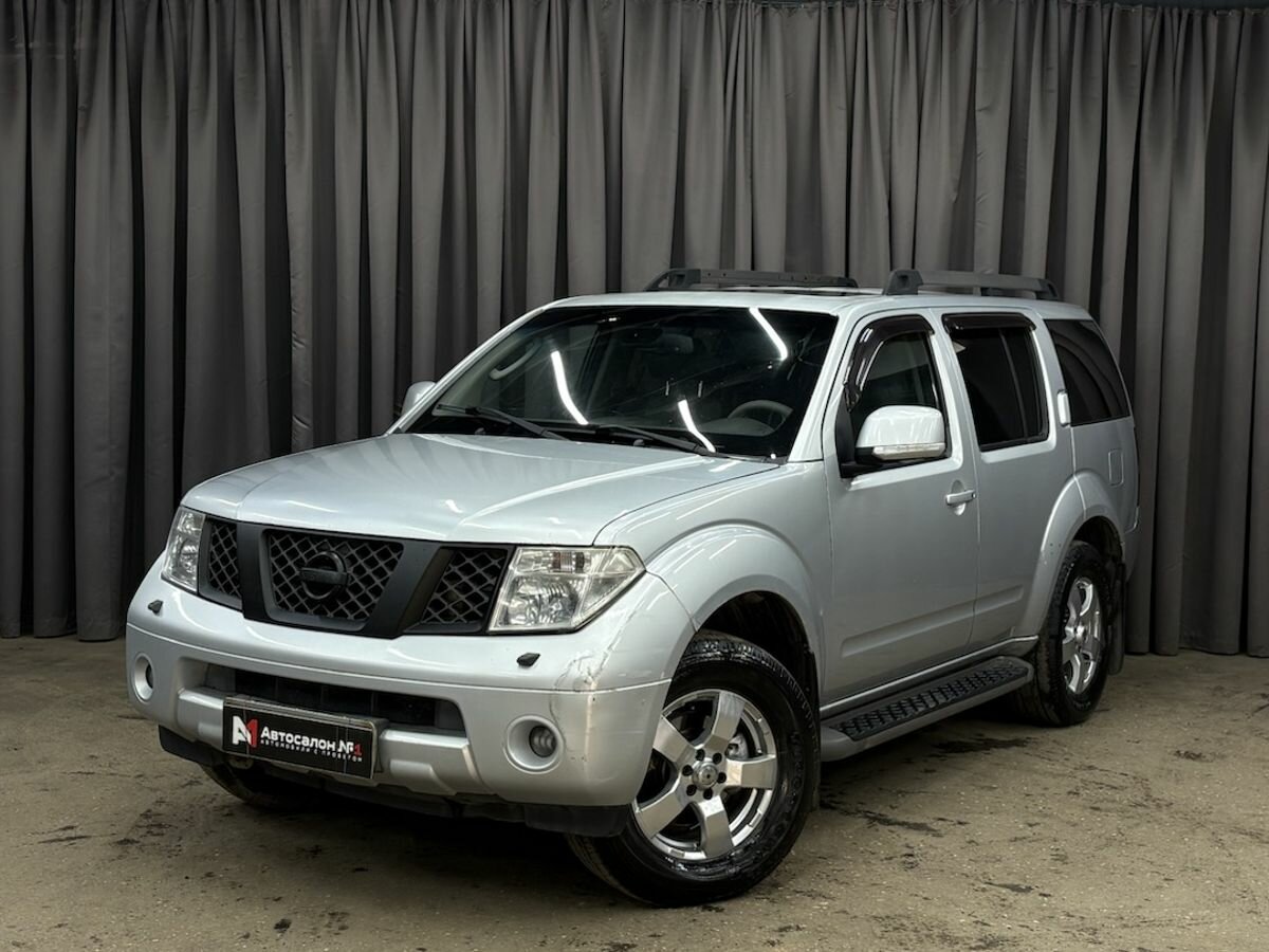 Открыть фотографии: Nissan Pathfinder III