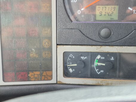 1997 MAN F 2000, зелёный, 1300000 рублей, вид 3