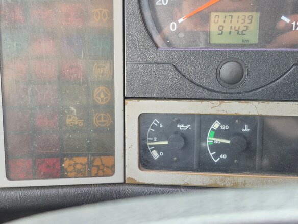1997 MAN F 2000, зелёный, 1300000 рублей - вид 2