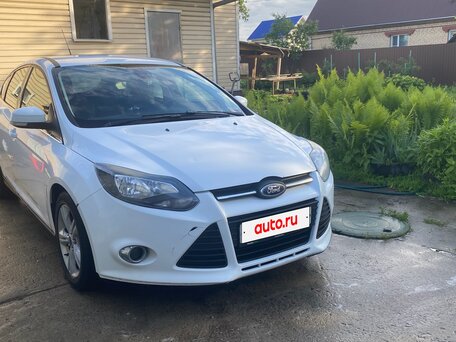 2011 Ford Focus III, белый, 690000 рублей, вид 4