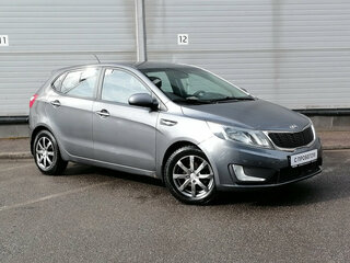 2013 Kia Rio 5-speed III, серый, 494000 рублей, вид 3