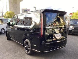 2022 Honda Stepwgn Spada VI, чёрный, 1794000 рублей, вид 2