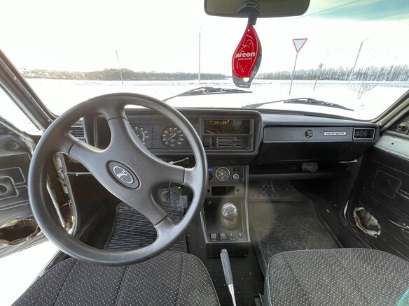 2004 Lada (ВАЗ) 2107, белый, 125000 рублей - вид 8
