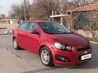 2012 Chevrolet Aveo II, красный, 800000 рублей, вид 1