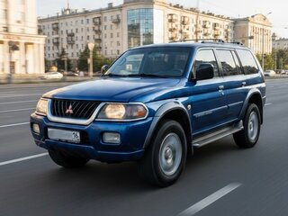 2000 Mitsubishi Montero Sport I, синий, 650000 рублей, вид 1