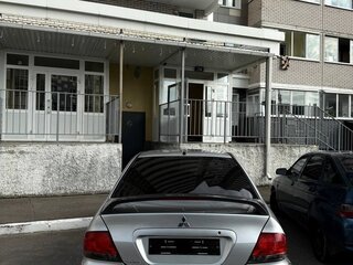 2006 Mitsubishi Lancer IX Рестайлинг, серебристый, 250000 рублей, вид 4