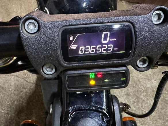 2019 Harley-Davidson Street Bob, золотистый, 960000 рублей - вид 11