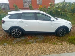 2024 Lada (ВАЗ) Vesta SW Cross I Рестайлинг (NG), белый, 1499000 рублей, вид 3