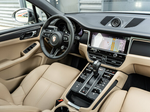 2026 Porsche Macan I Рестайлинг 2, серый, 13200000 рублей - вид 21