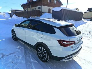 2024 Lada (ВАЗ) Vesta SW Cross I Рестайлинг (NG), белый, 1750000 рублей, вид 5